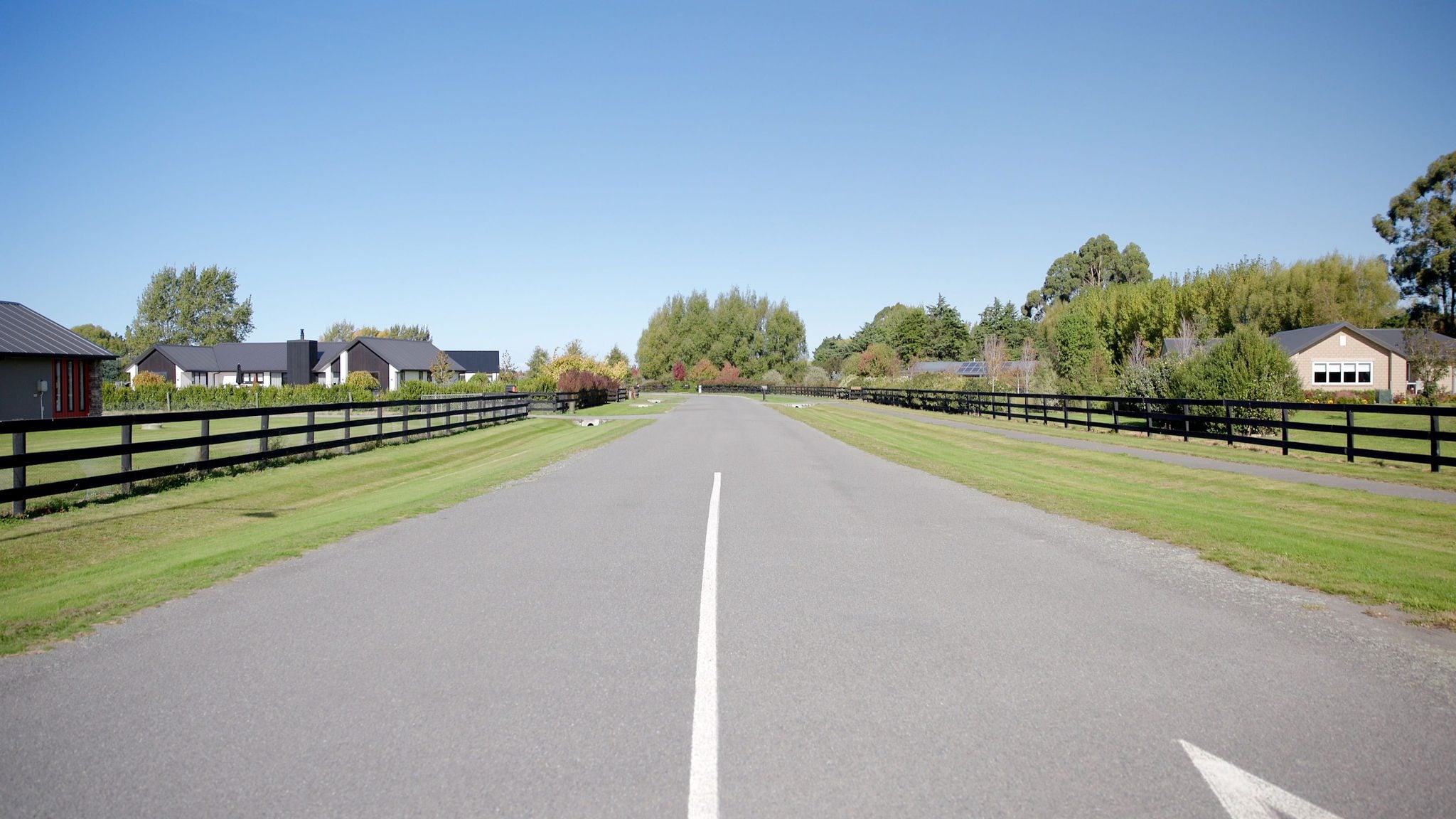 Hallfield of Ohoka — lifestyle section view 20
